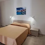 Mamma Rosa بيت للعطل كاستيلاّماري ديل غو